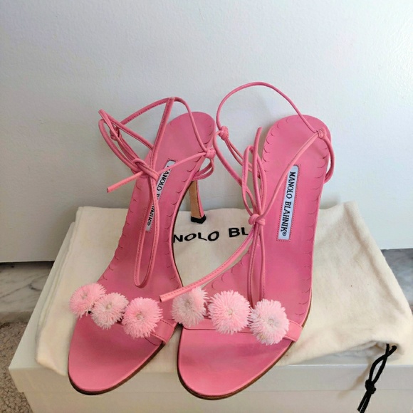 manolo blahnik pink sandals